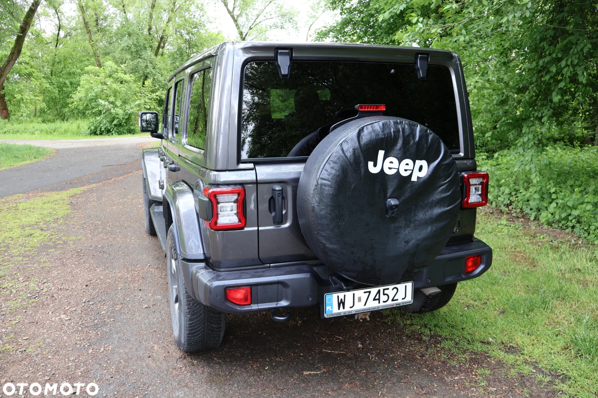 Jeep Wrangler - 4