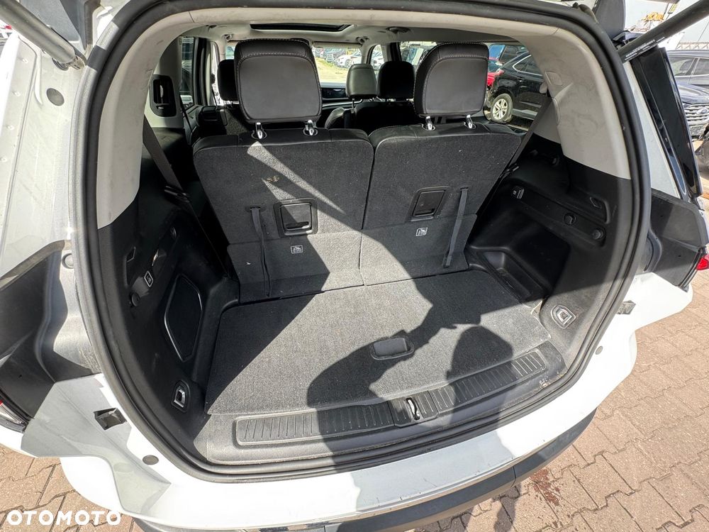 Jeep Grand Cherokee - 29