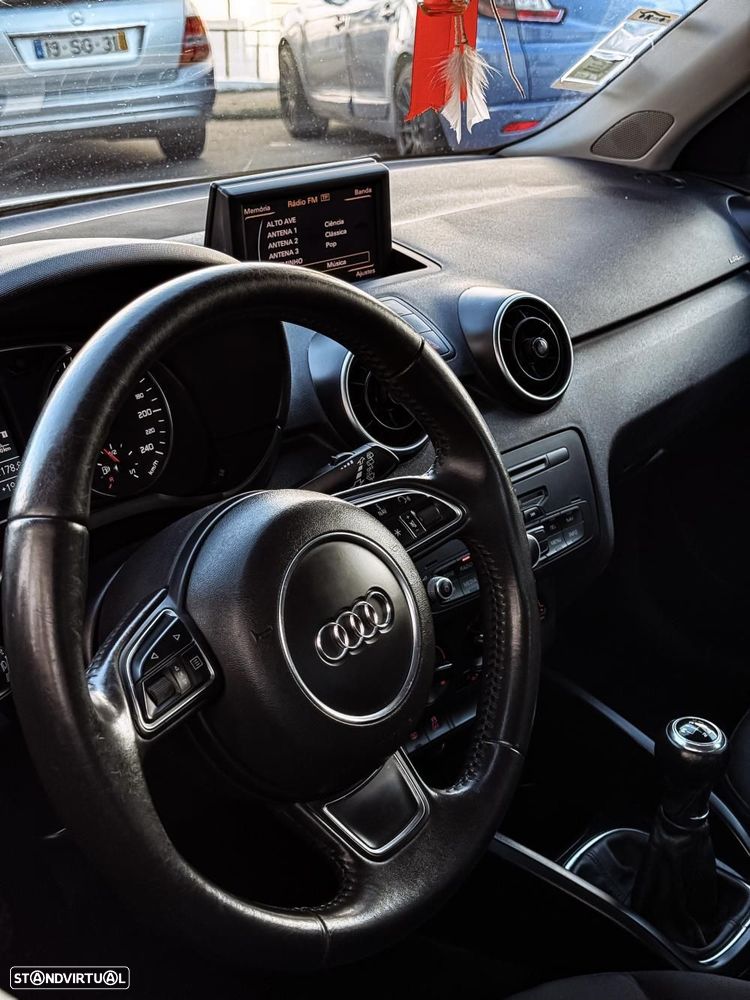 Audi A1 Sportback 1.6 TDI Sport - 10