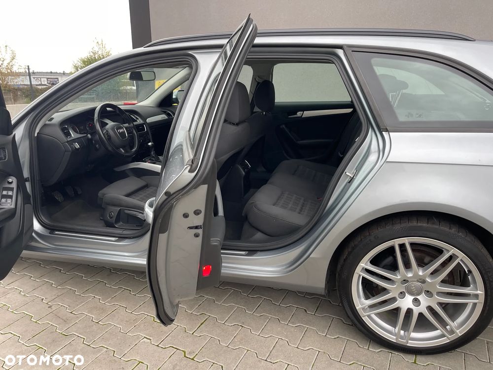 Audi A4 - 25