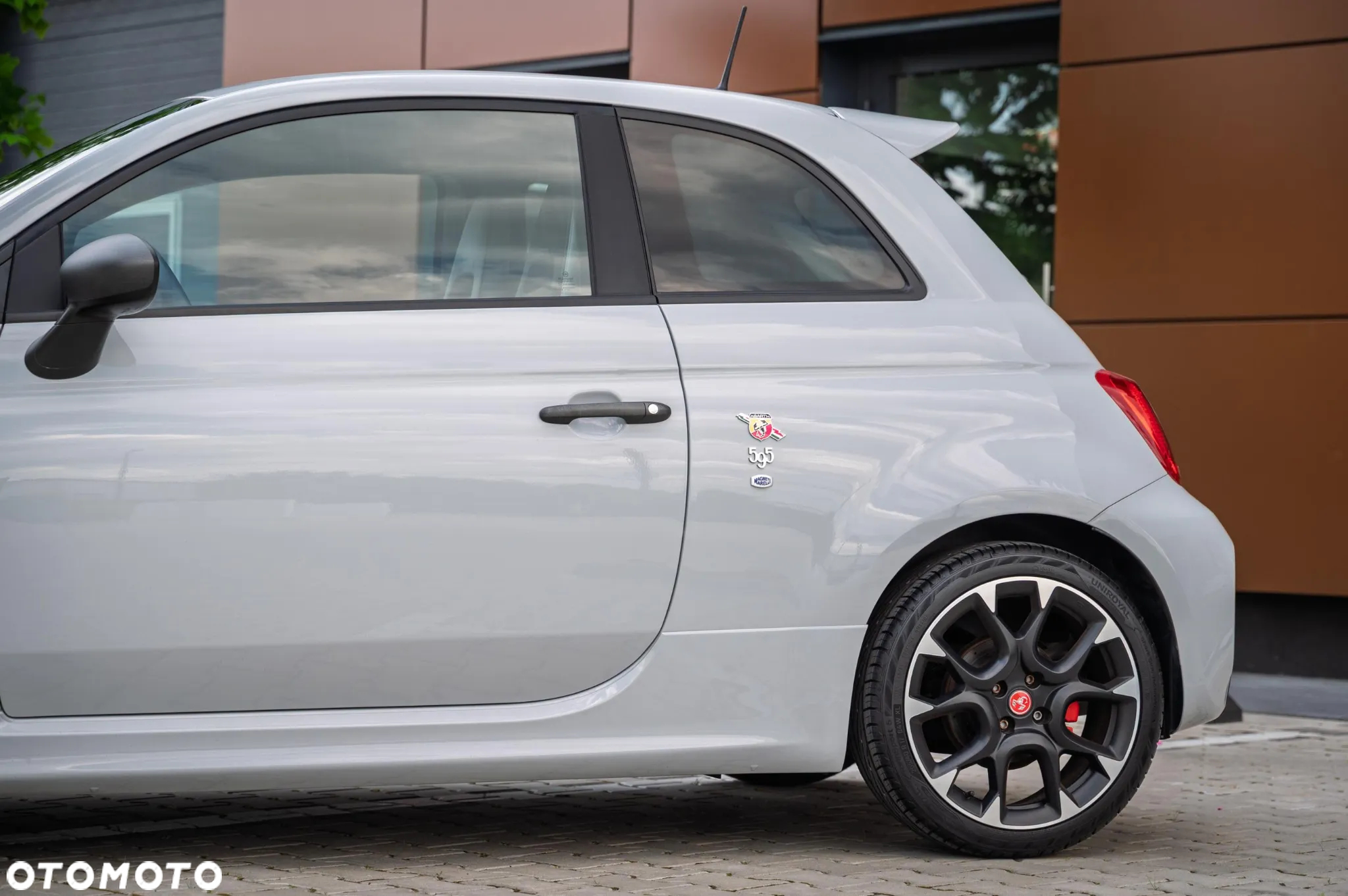 Fiat 500 595 Abarth Competizione - 11