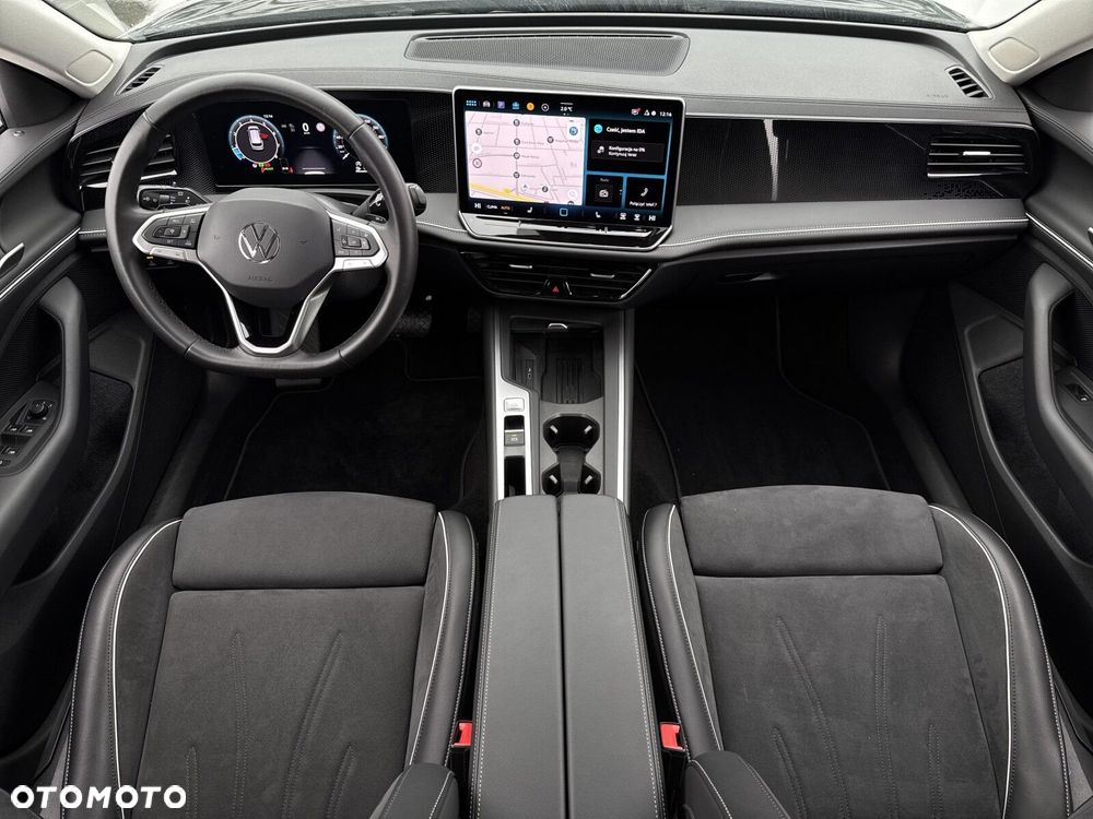 Volkswagen Passat - 19