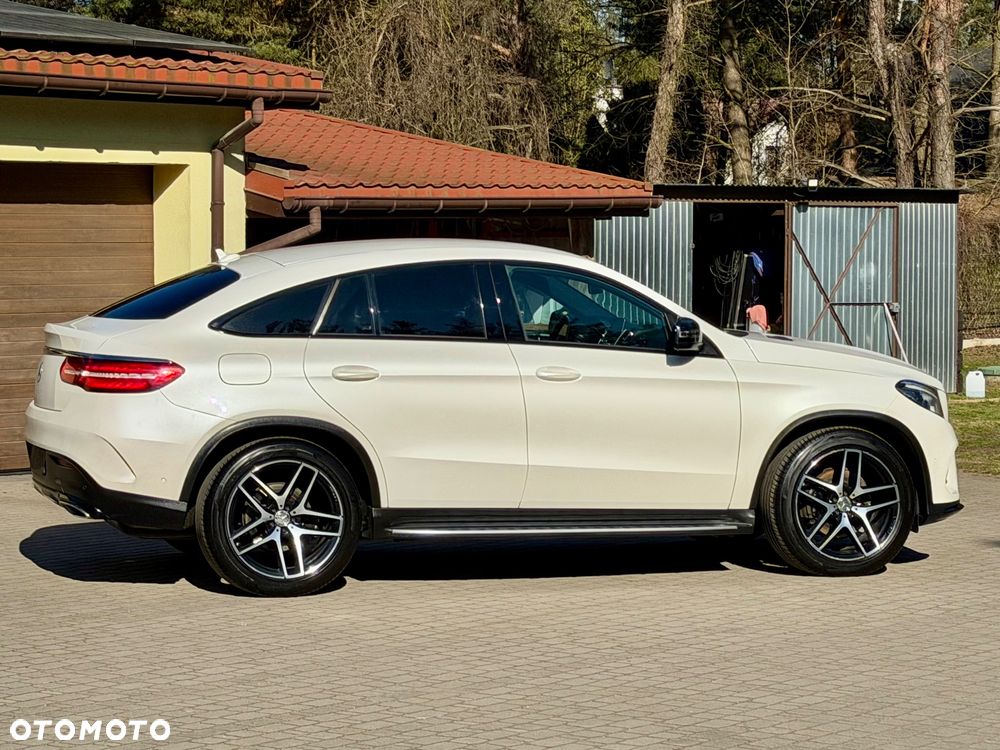 Mercedes-Benz GLE 350 d 4-Matic - 6