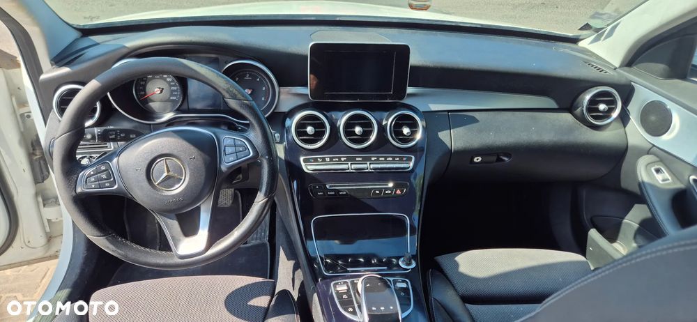 Mercedes-Benz Klasa C - 12