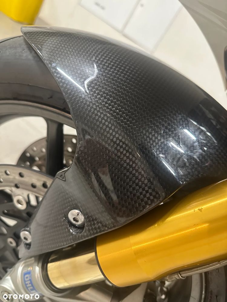 Triumph Daytona - 16