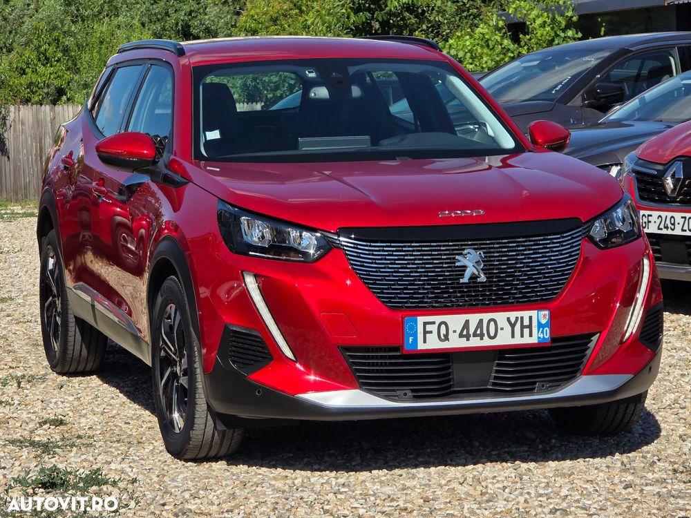 Peugeot 2008 PureTech 130 EAT8 GT - 5