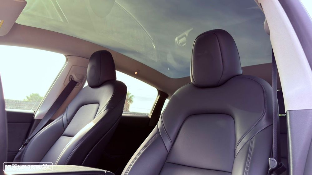 Tesla Model Y Long Range Tração Integral - 14