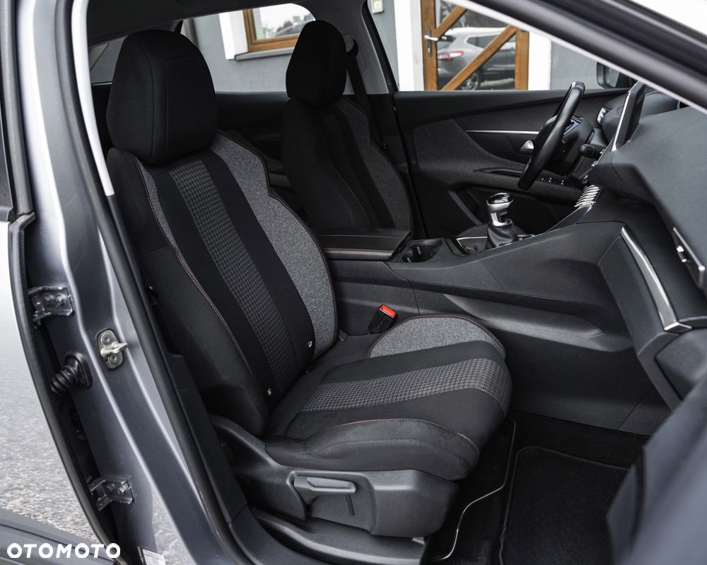 Peugeot 3008 - 20