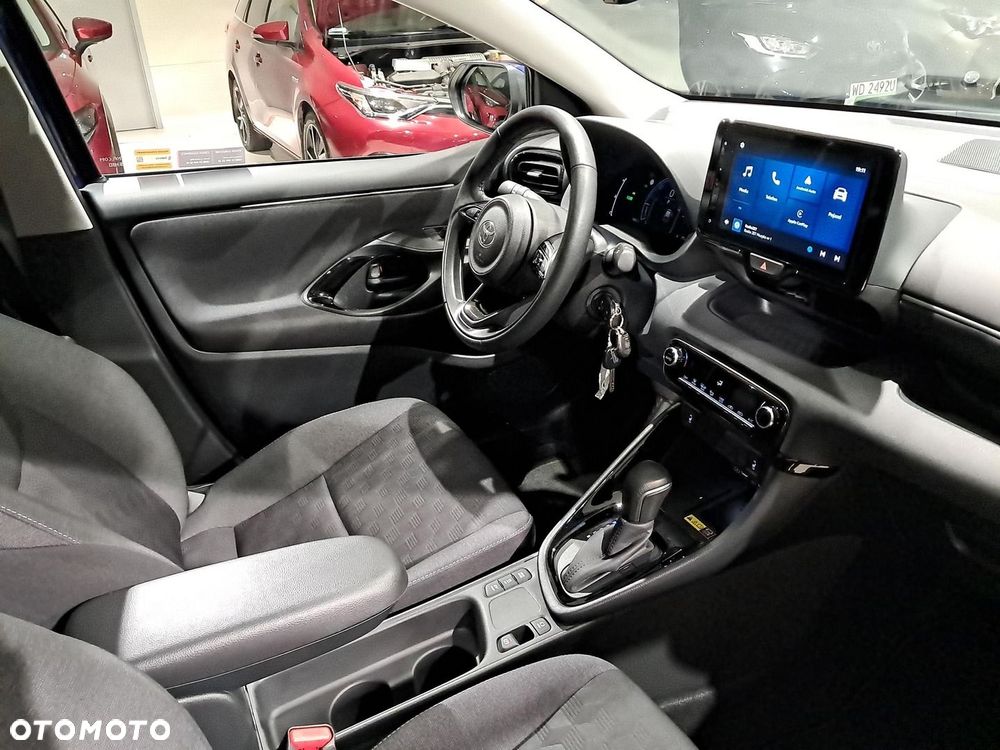 Toyota Yaris Hybrid 1.5 Style - 9