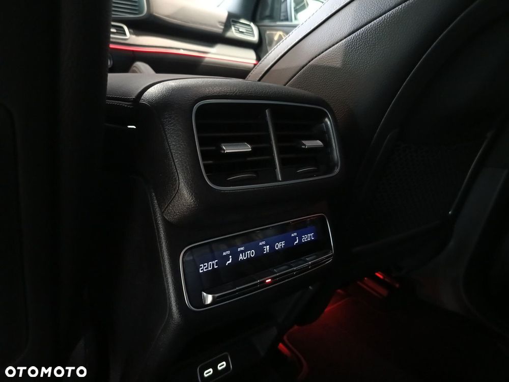 Mercedes-Benz GLE - 37