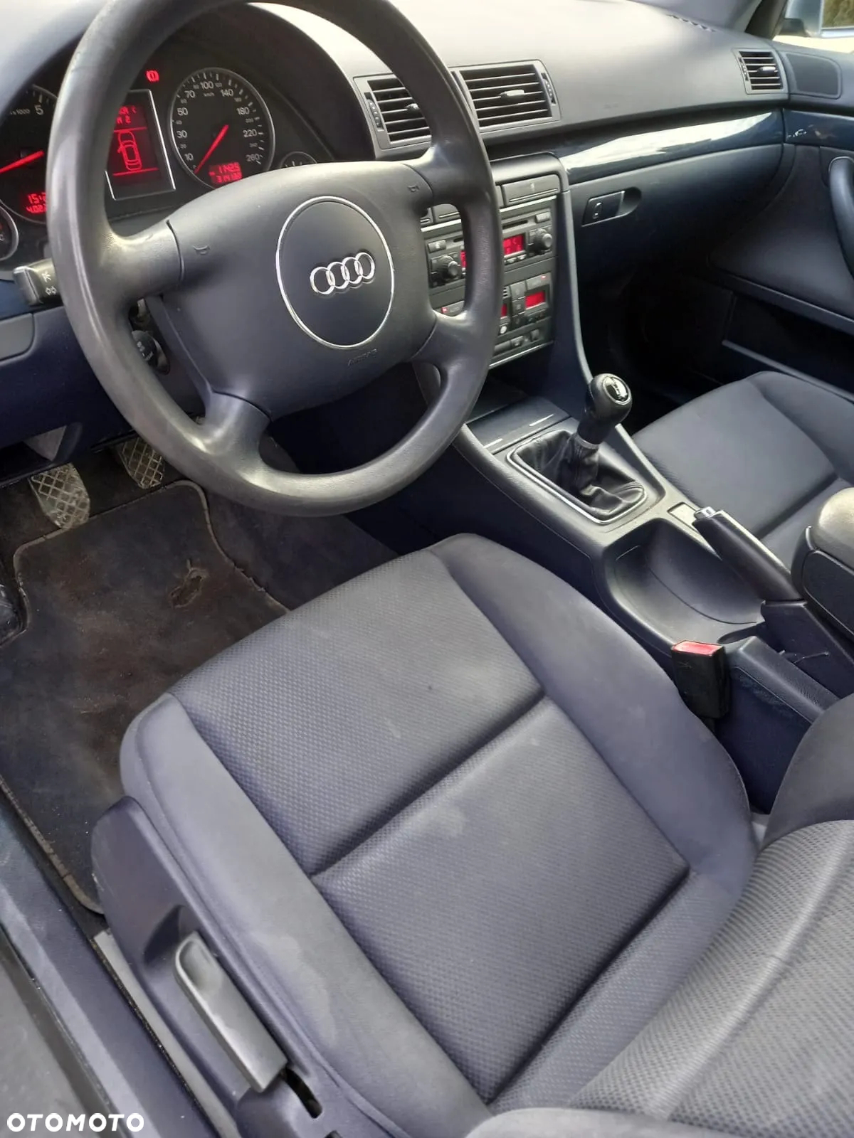 Audi A4 2.0 - 12