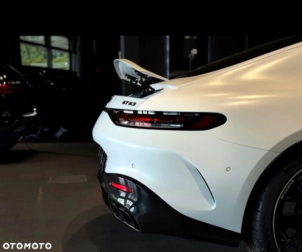 Mercedes-Benz AMG GT - 10