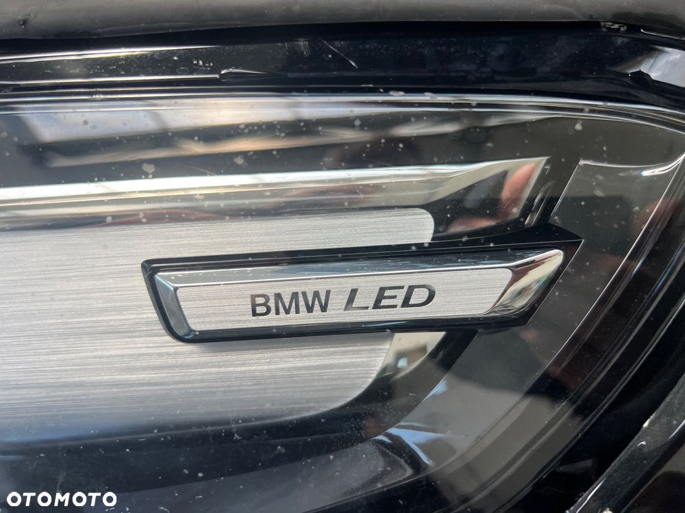 BMW X1 xDrive25e M Sportpaket - 8