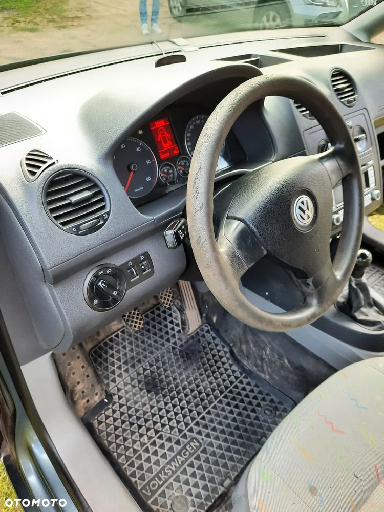 Volkswagen Caddy - 17