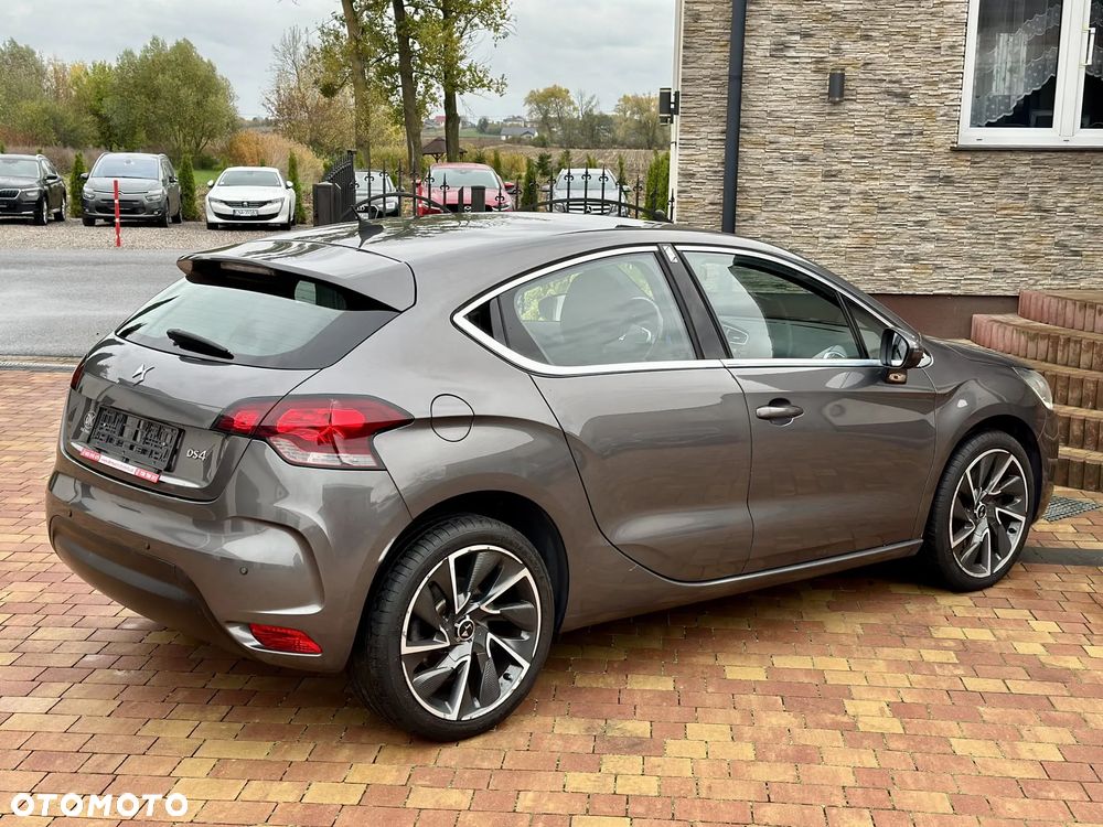 DS Automobiles DS 4 Crossback - 13
