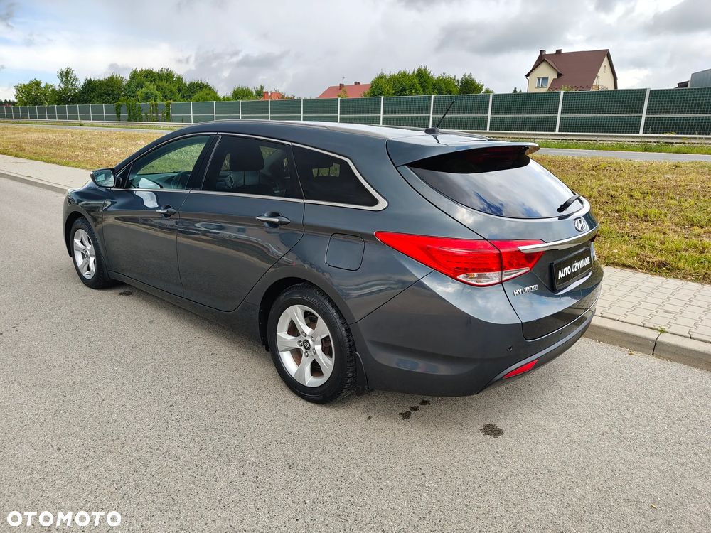Hyundai i40 1.7 CRDi Comfort + - 10