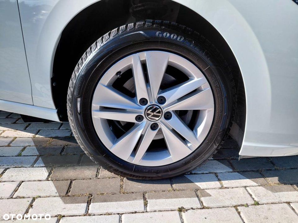 Volkswagen Golf - 7