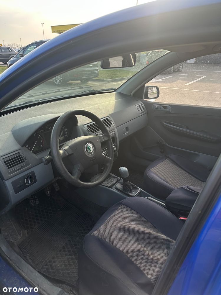 Skoda Fabia 1.2 HTP Classic - 9