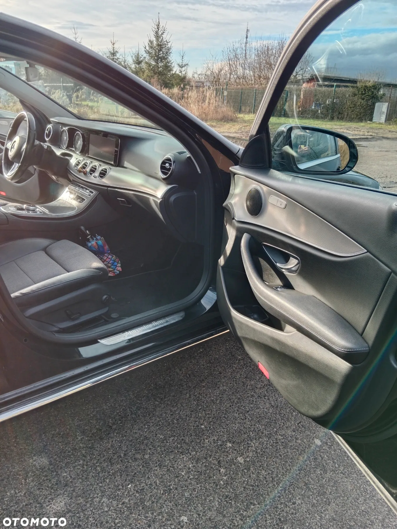 Mercedes-Benz Klasa E 220 d 9G-TRONIC Avantgarde - 14