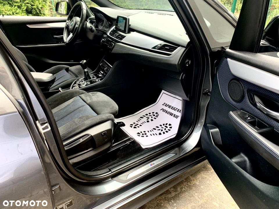 BMW Seria 2 216d M Sport - 26