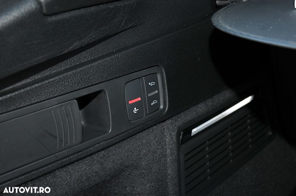 Audi Q5 55 TFSI e quattro S tronic PHEV S Line - 27
