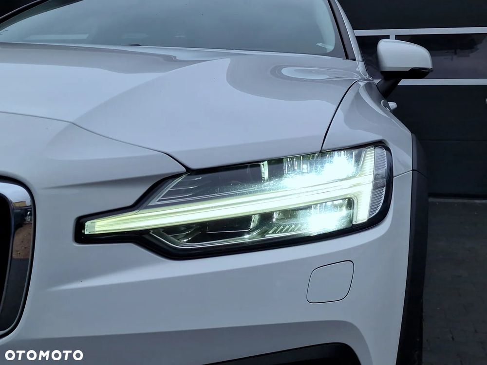 Volvo V60 Cross Country D4 AWD Geartronic - 8