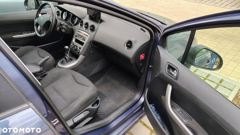 Peugeot 308 120 VTi Family - 21