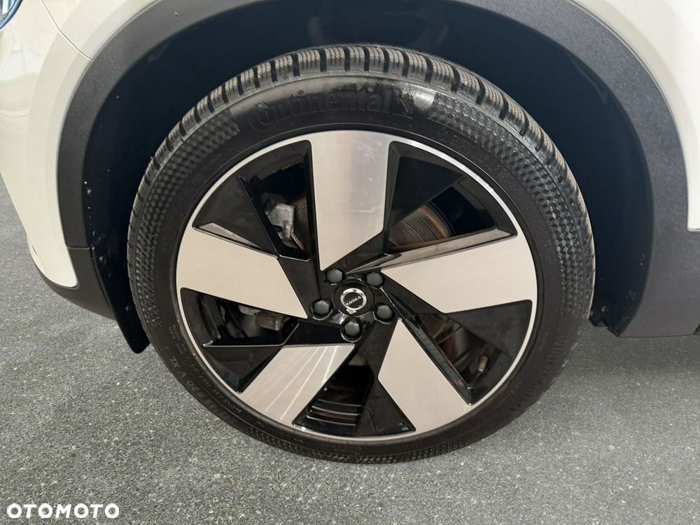 Volvo XC 40 - 11