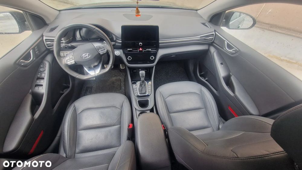 Hyundai IONIQ Hybrid Platinum - 5