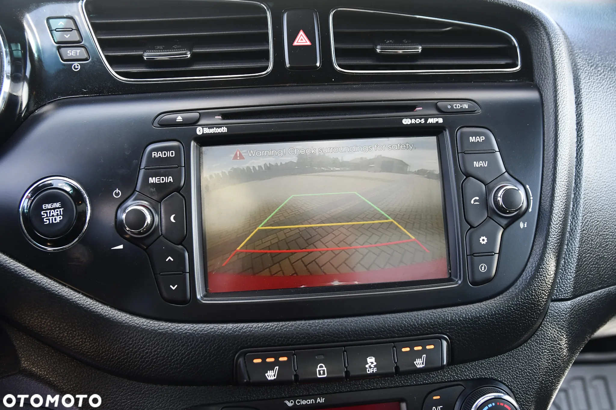 Kia Ceed 1.6 T-GDI GT - 32