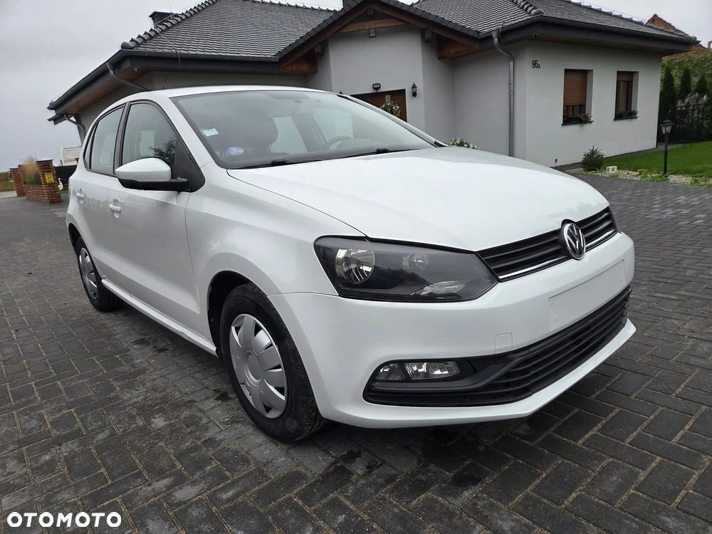 Volkswagen Polo - 1