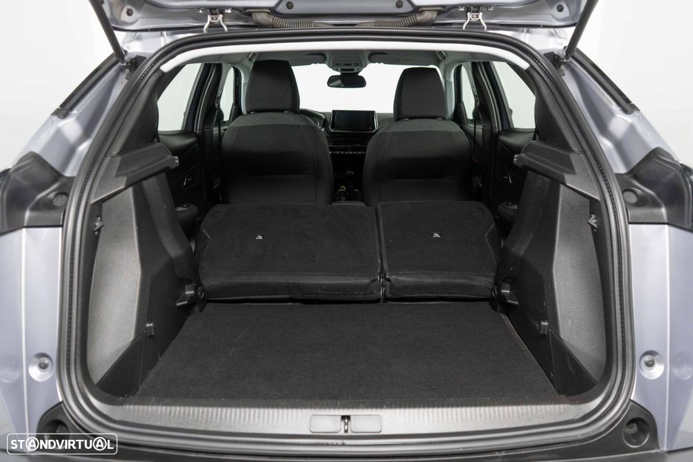 Peugeot 2008 1.2 PureTech Active Pack - 16