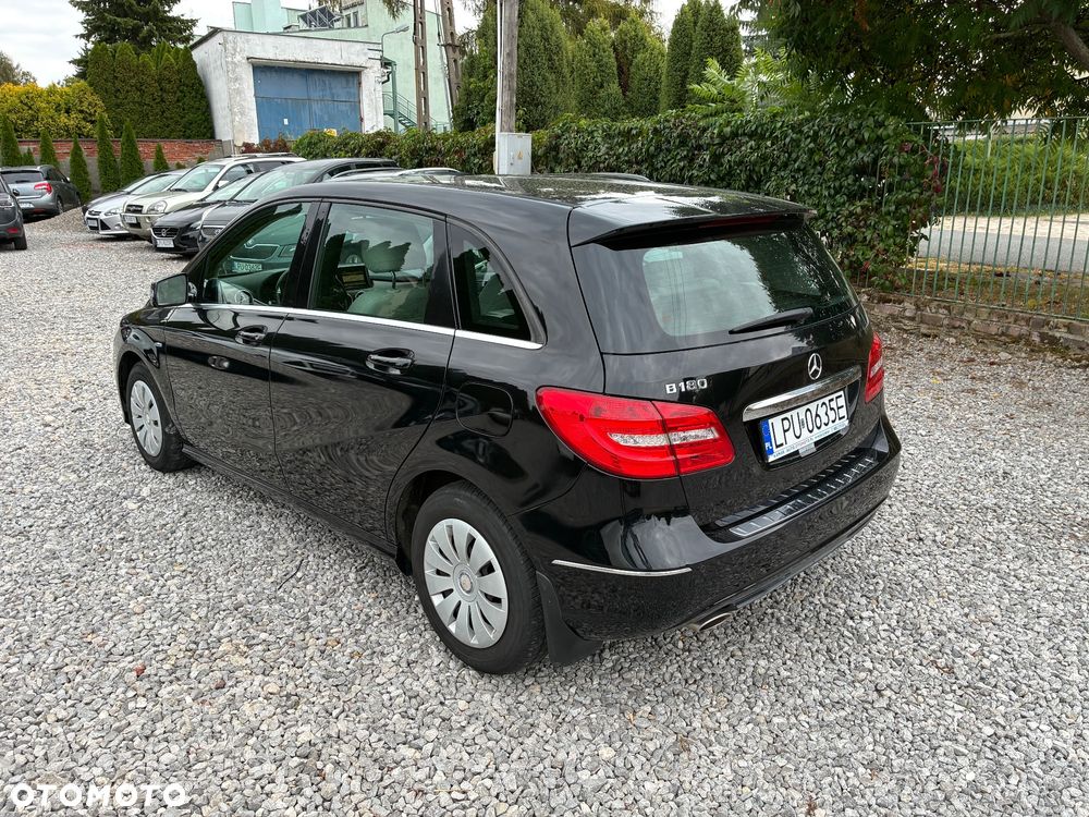 Mercedes-Benz Klasa B 180 7G-DCT Edition - 5