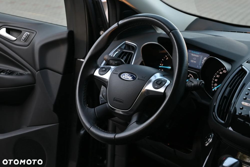 Ford Kuga 2.0 TDCi 4x4 Individual - 26