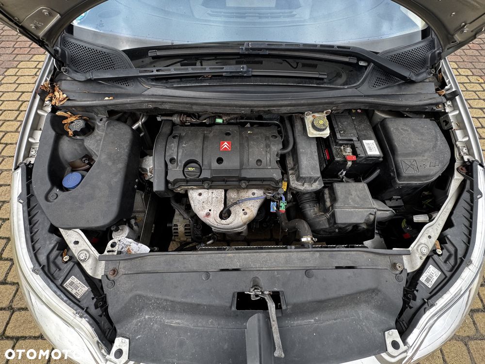 Citroën C4 1.6 16V SX - 25