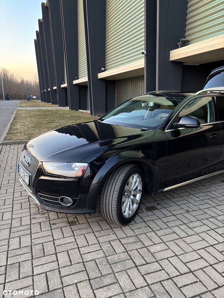 Audi A4 Allroad - 2
