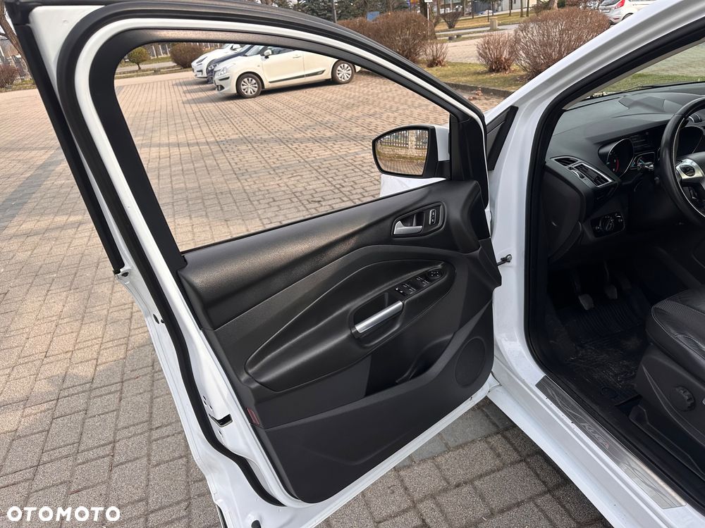 Ford Kuga 2.0 TDCi 4x4 Individual - 13