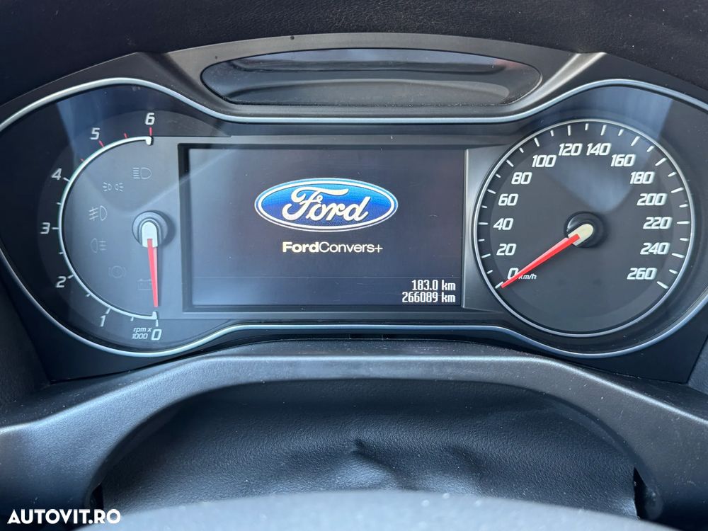 Ford Mondeo 2.0 TDCI Titanium - 24