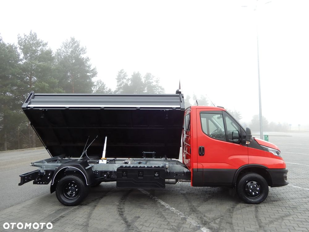 Iveco DAILY 50C18 Wywrotka Kiper Wywrot x 3 Strony 3996 mm Długi 8 E.Palet Renomowanej Firmy RomCar Rozstaw Osi 4100 mm WZMACNIANY HAK 3500 Kg 98 Tys Km Przeb. Stan Auta JAK NOWY POLECAM - 20