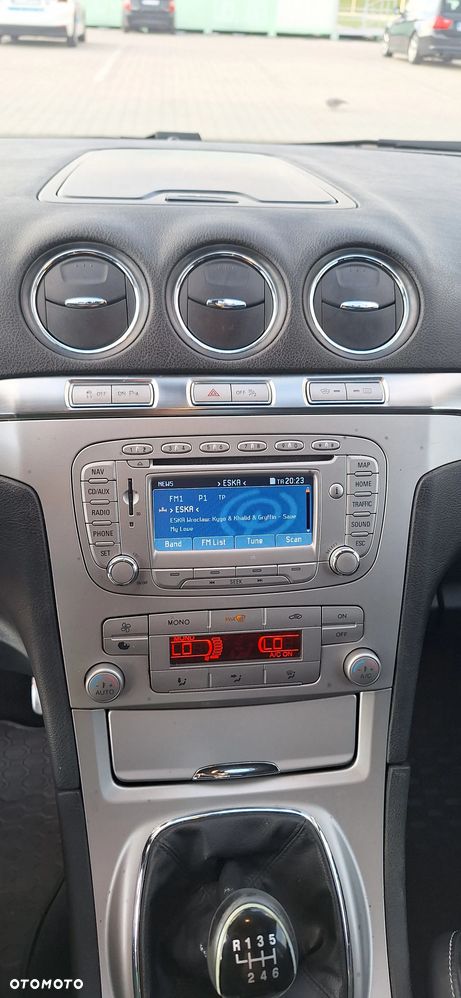 Ford S-Max 2.0 TDCi Titanium - 30
