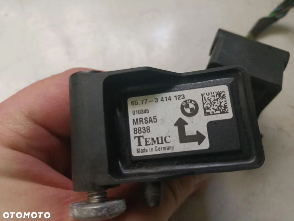 Czujnik zderzeniowy boczny słupka B poduszek BMW E83 X3 3414123 lewy prawy - 2