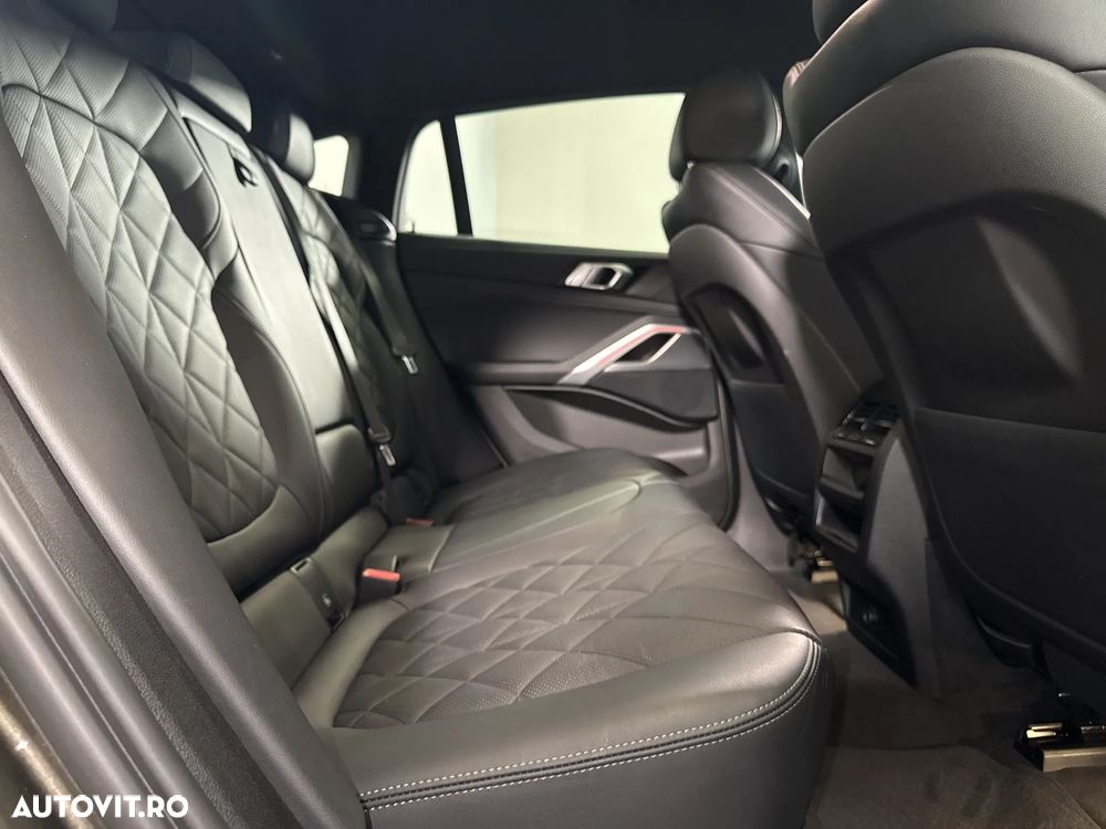 BMW X6 xDrive30d - 13