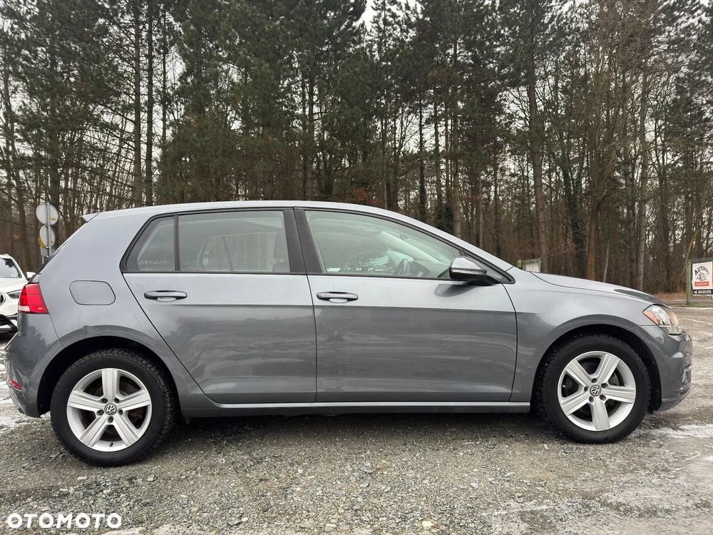 Volkswagen Golf - 13