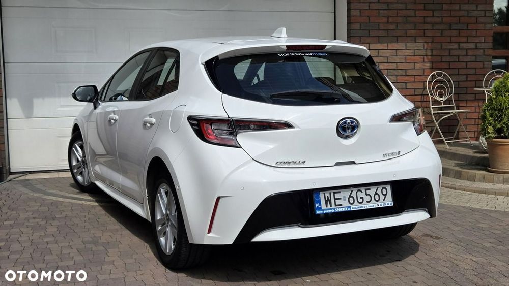 Toyota Corolla - 10