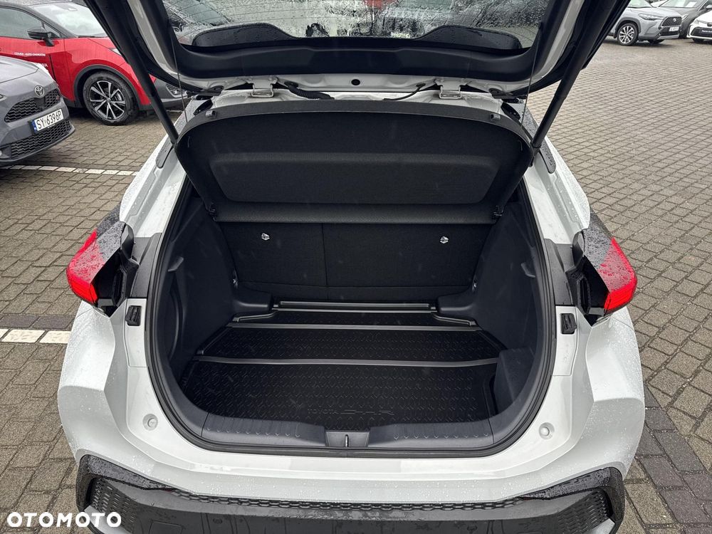 Toyota C-HR - 24