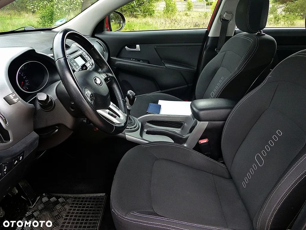 Kia Sportage 1.7 CRDI 2WD ISG Dream-Team Edition - 20