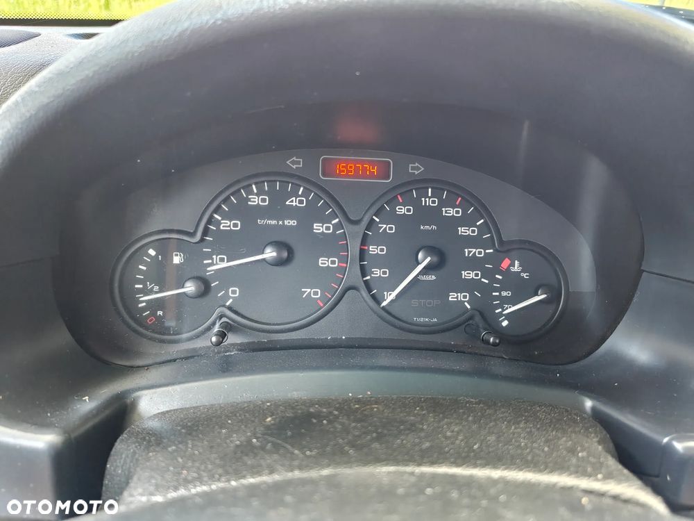 Citroën Berlingo 1.4i First - 6