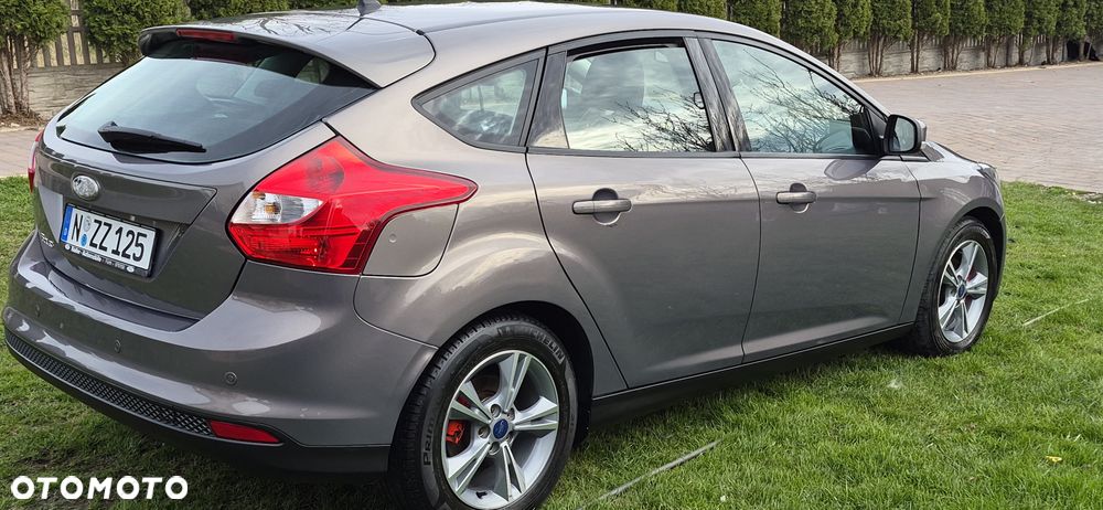 Ford Focus 1.6 TDCi DPF Champions Edition - 5
