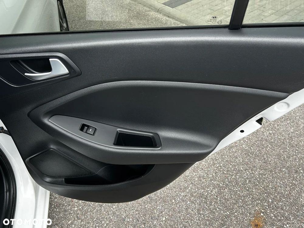 Hyundai i20 1.2 Passion Plus - 10