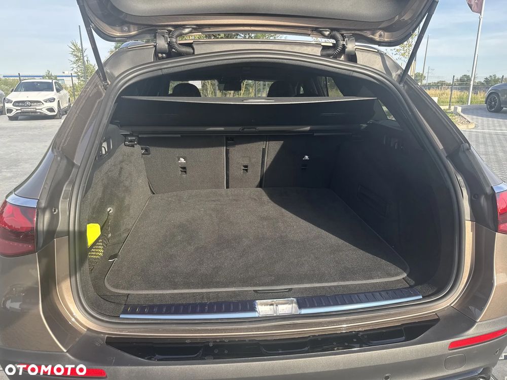 Mercedes-Benz Klasa E 220 d mHEV 4-Matic All-Terrain Avantgarde 9G-Tronic - 17